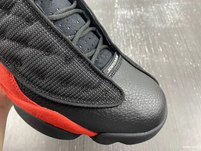 HYPE 414571-004 13 (2017) Retro Jordan Bred 0601